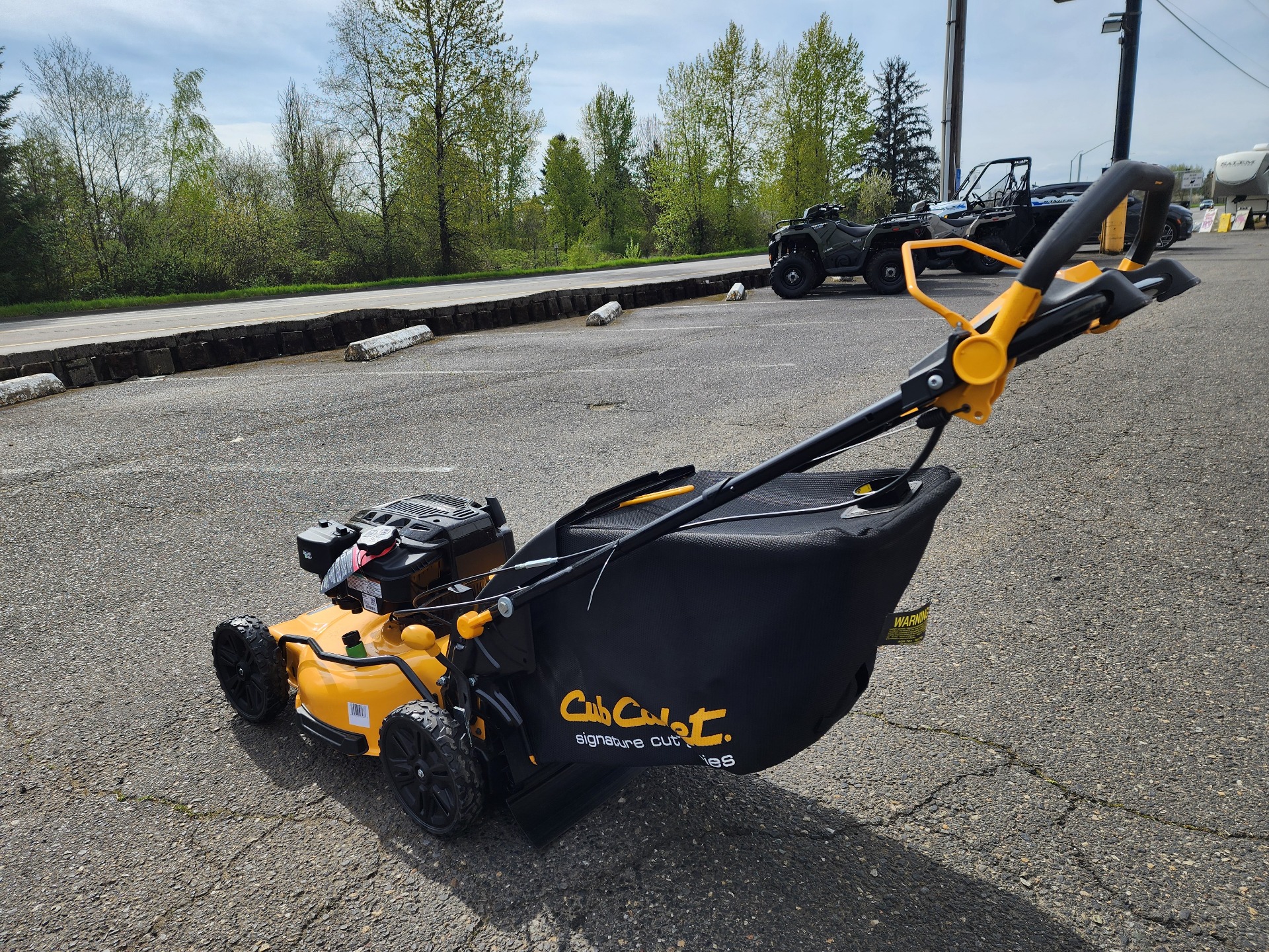 Cub Cadet SC900 23 in. Briggs & Stratton 190 cc in Saint Helens, Oregon - Photo 7