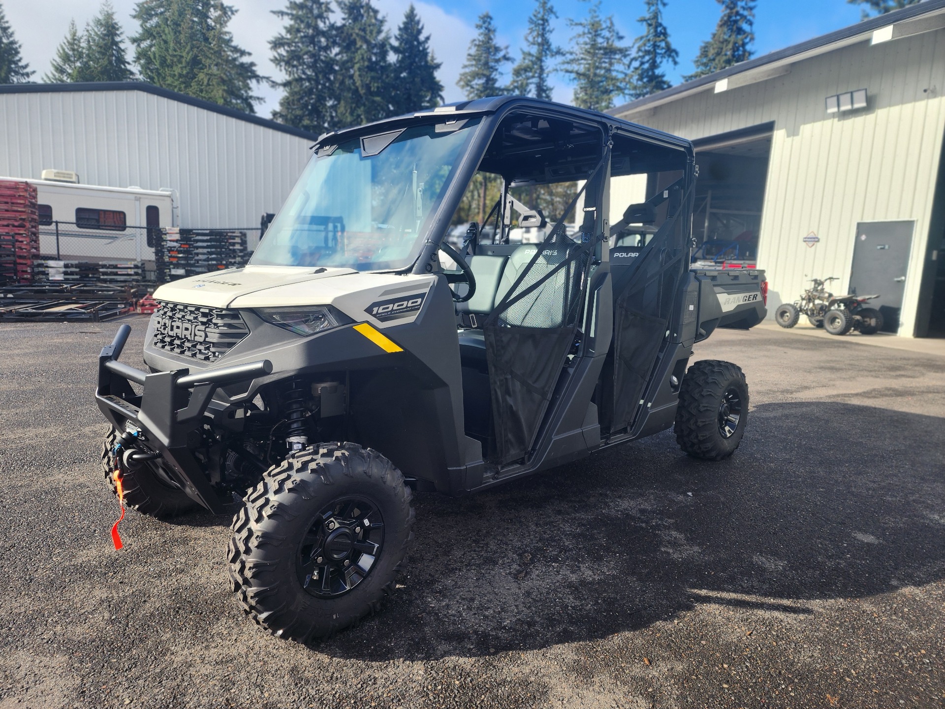 2025 Polaris Ranger Crew 1000 Premium in Saint Helens, Oregon - Photo 2