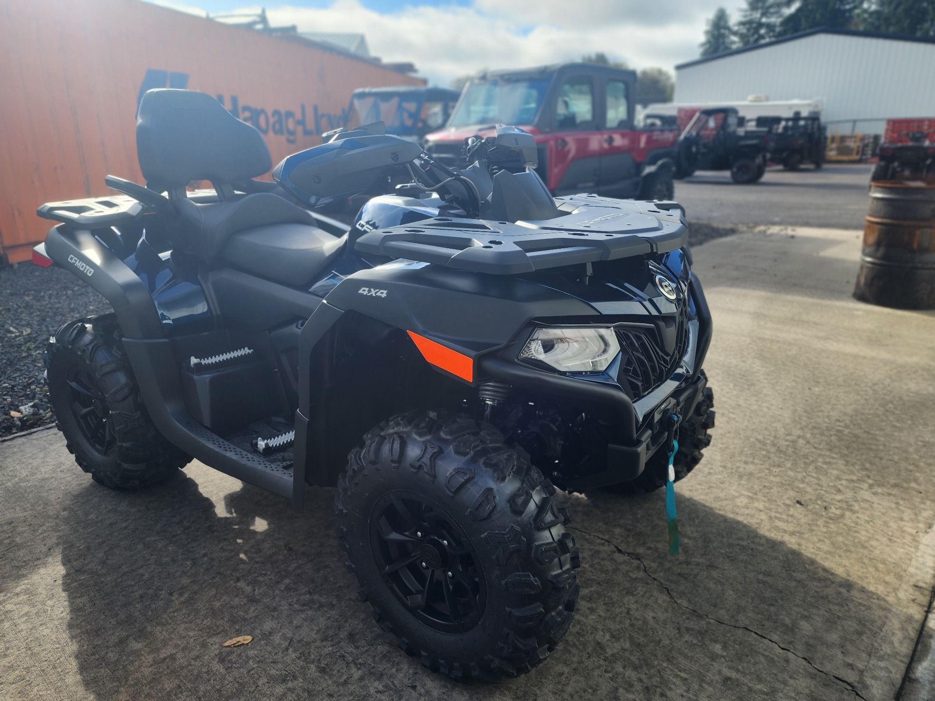 2025 CFMOTO CForce 600 Touring in Saint Helens, Oregon - Photo 4