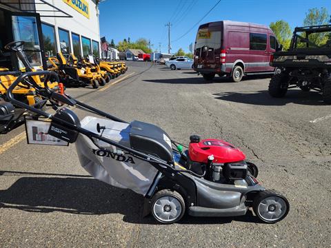 Honda Power Equipment HRX217HZA GCV200 Self Propelled in Saint Helens, Oregon - Photo 2