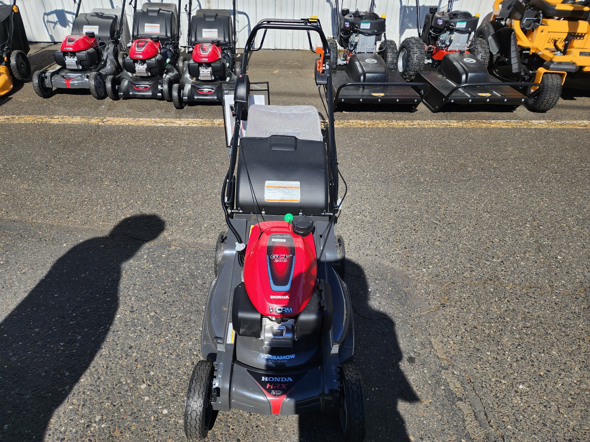 Honda Power Equipment HRX217HZA GCV200 Self Propelled in Saint Helens, Oregon - Photo 7