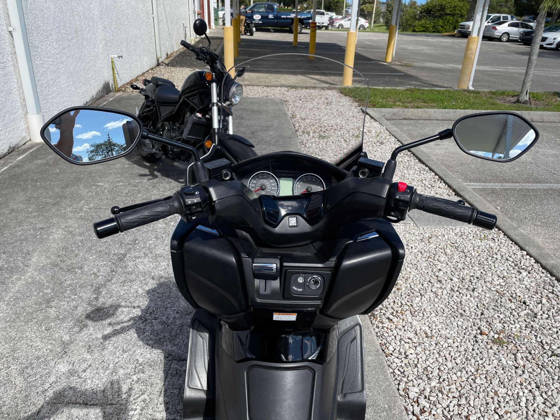2018 Suzuki Burgman 400 ABS in Stuart, Florida - Photo 11