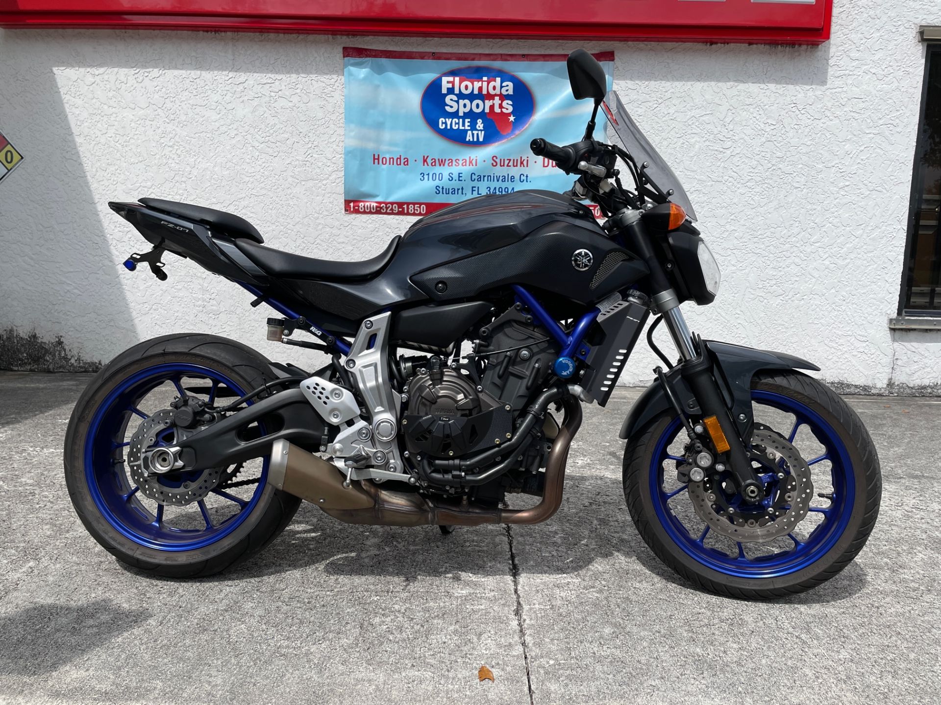 2015 Yamaha FZ-07 in Stuart, Florida - Photo 1