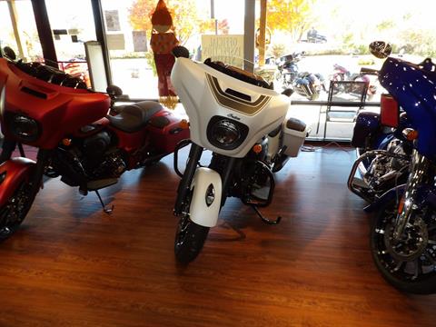 2024 Indian Motorcycle Chieftain® Dark Horse® with PowerBand Audio Package in Waynesville, North Carolina - Photo 2