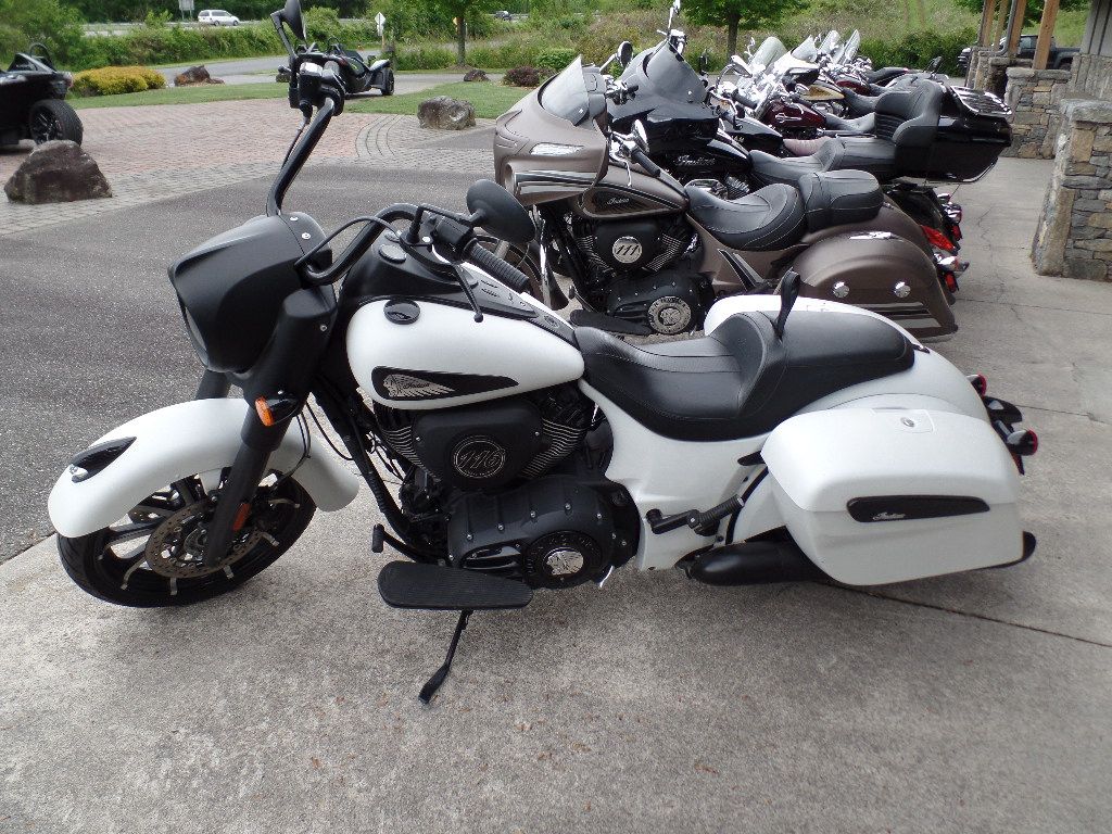 2021 Indian Motorcycle Springfield® Dark Horse® in Waynesville, North Carolina - Photo 2