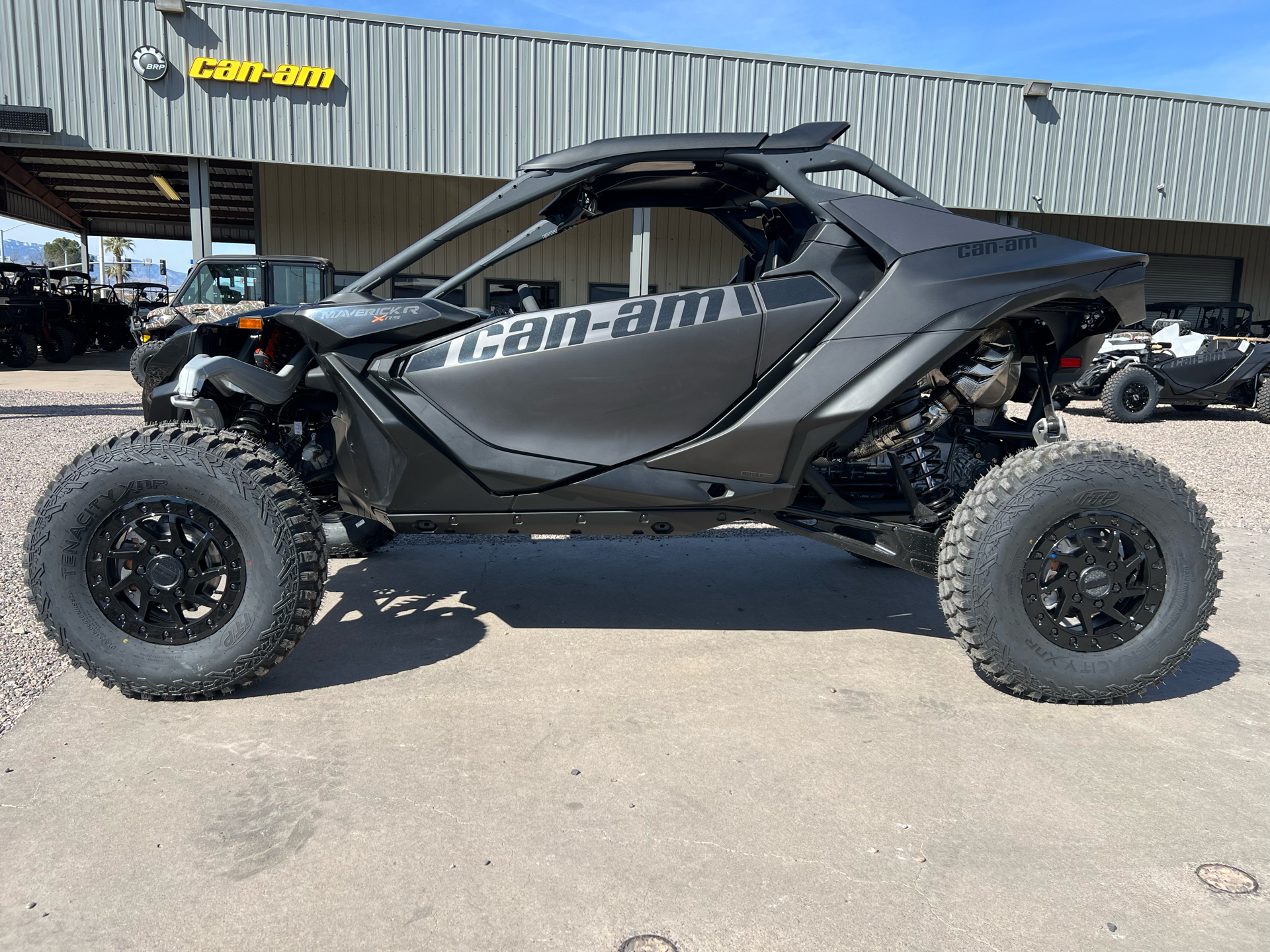 2024 Can-Am Maverick R X RS with Smart-Shox 999T DCT in Safford, Arizona - Photo 1