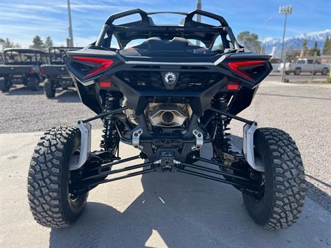2024 Can-Am Maverick R X RS with Smart-Shox 999T DCT in Safford, Arizona - Photo 4