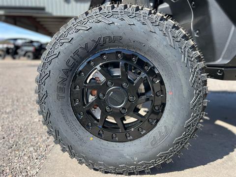 2024 Can-Am Maverick R X RS with Smart-Shox 999T DCT in Safford, Arizona - Photo 6
