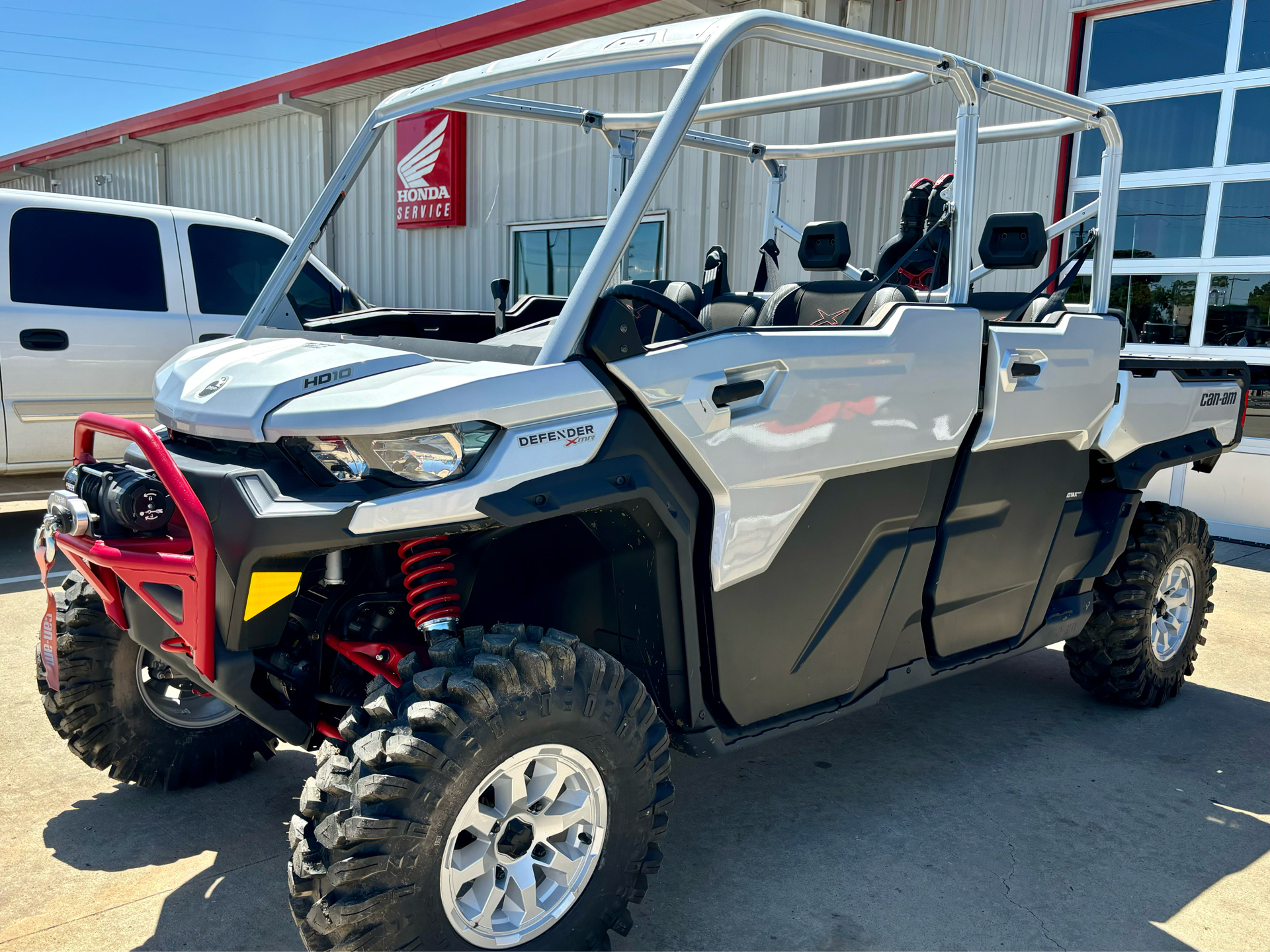 2024 Can-Am Defender MAX X MR With Half Doors in Durant, Oklahoma - Photo 1