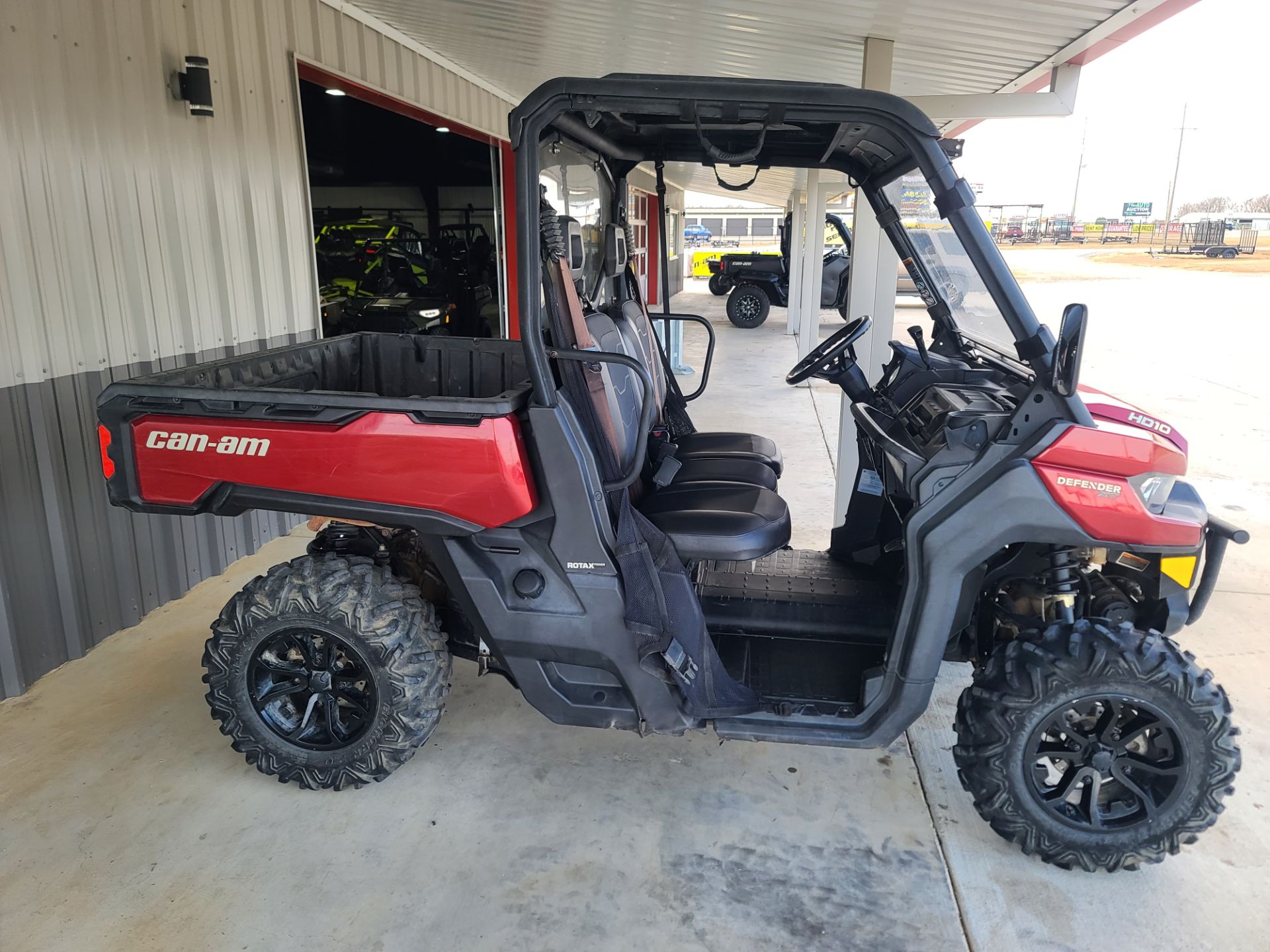 2018 Can-Am Defender XT HD10 in Durant, Oklahoma - Photo 4