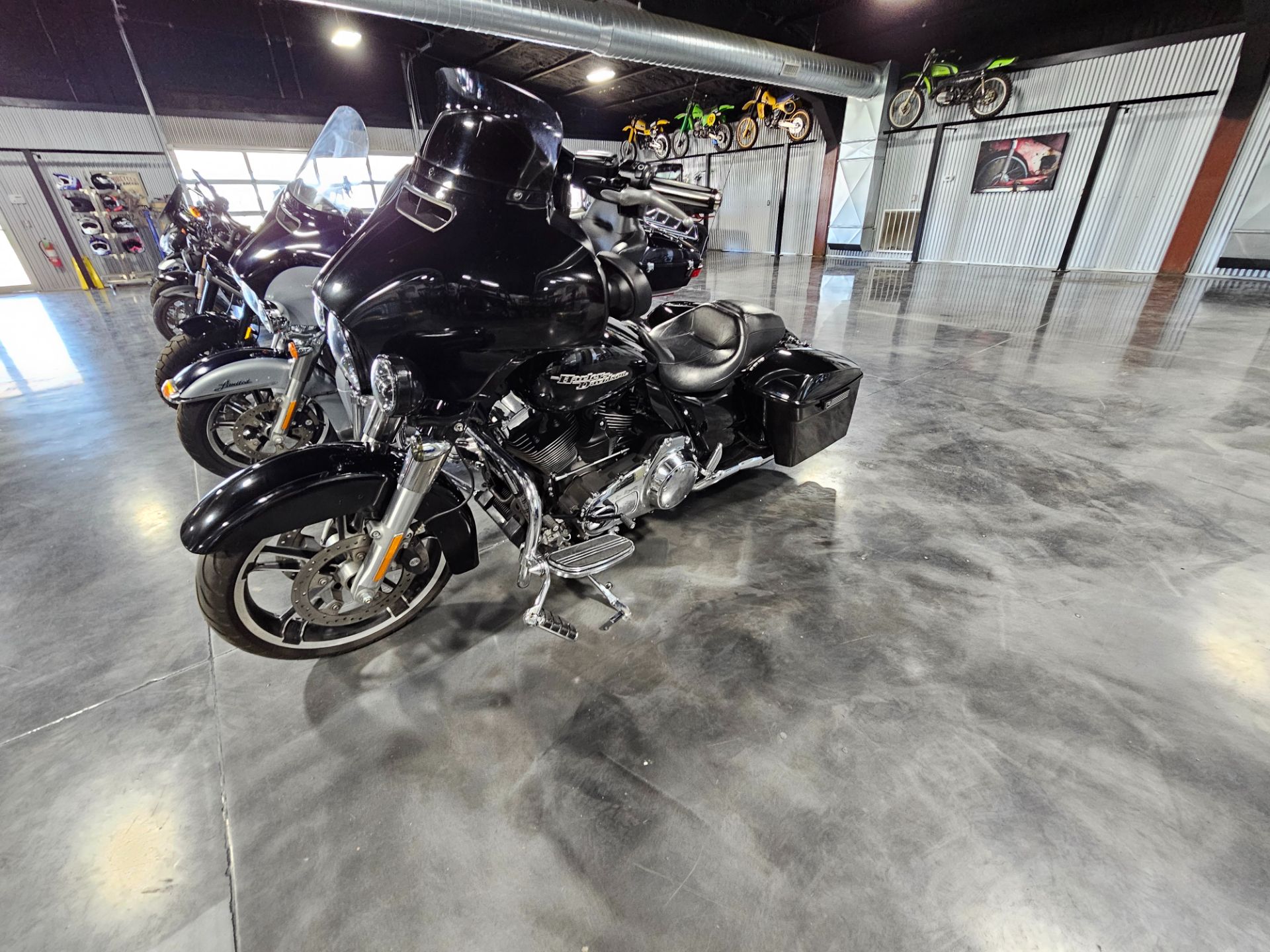 2015 Harley-Davidson Street Glide® in Durant, Oklahoma - Photo 3