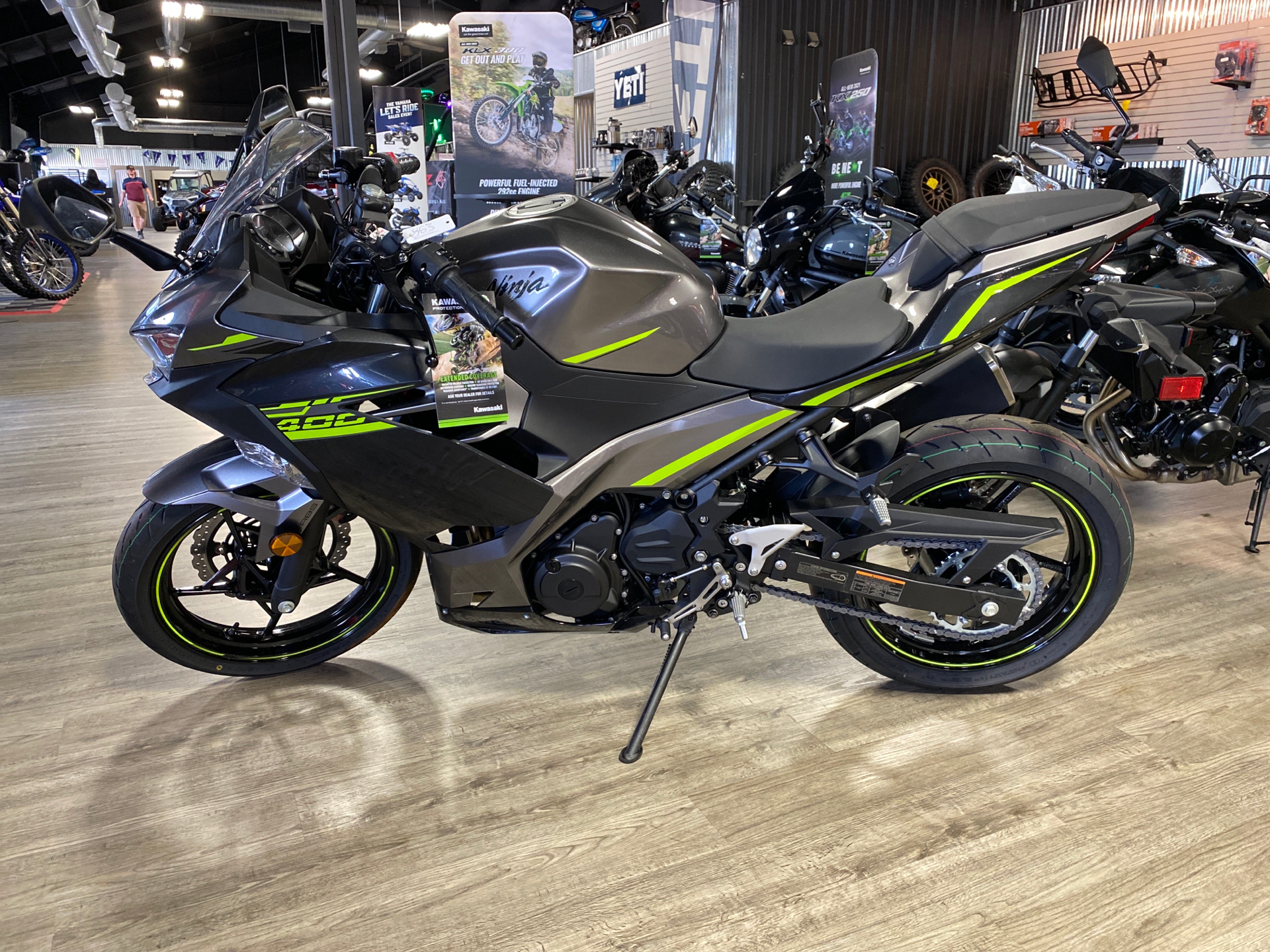 2021 Kawasaki Ninja 400 ABS in Durant, Oklahoma - Photo 1