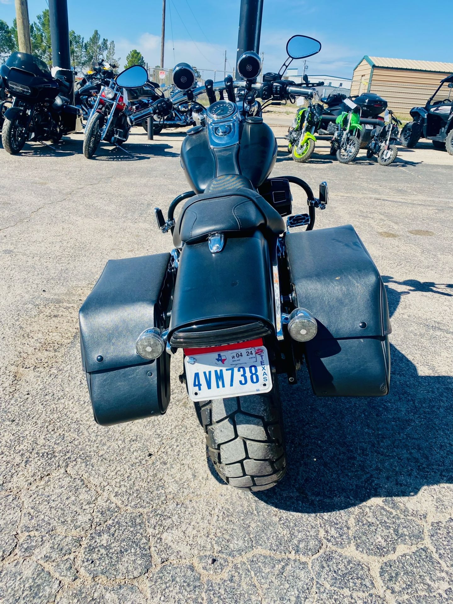 2013 Harley-Davidson Dyna® Fat Bob® in Odessa, Texas - Photo 4