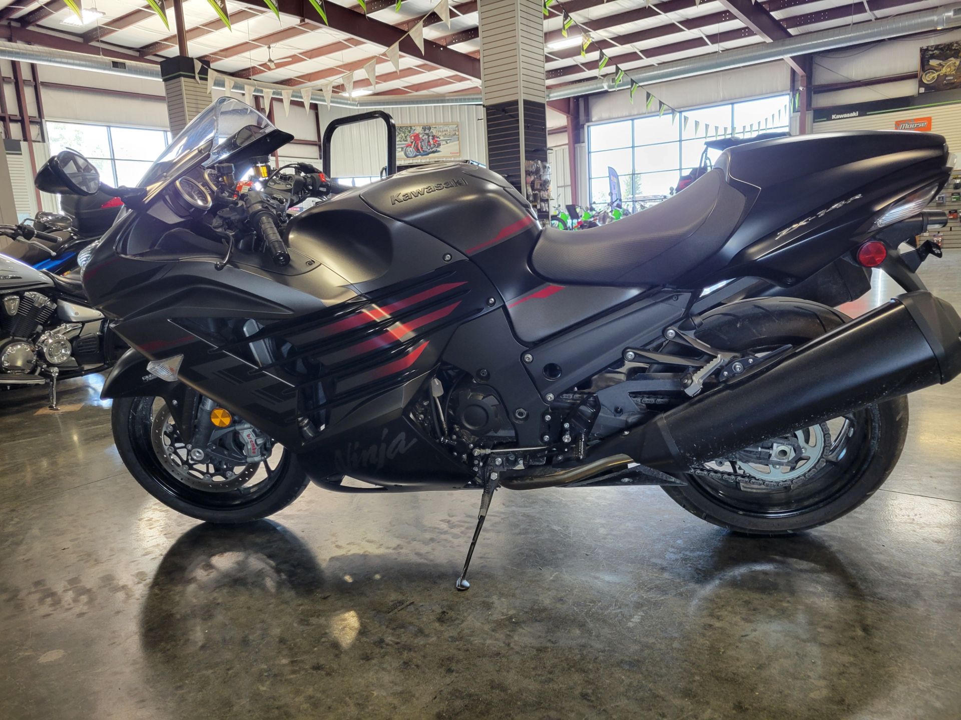 2023 Kawasaki Ninja ZX-14R ABS in Hesston, Kansas - Photo 4