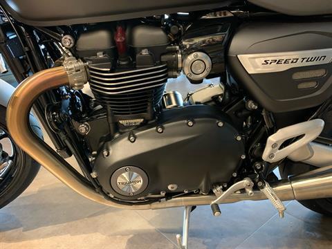 2022 Triumph Speed Twin in Shelby Township, Michigan - Photo 5