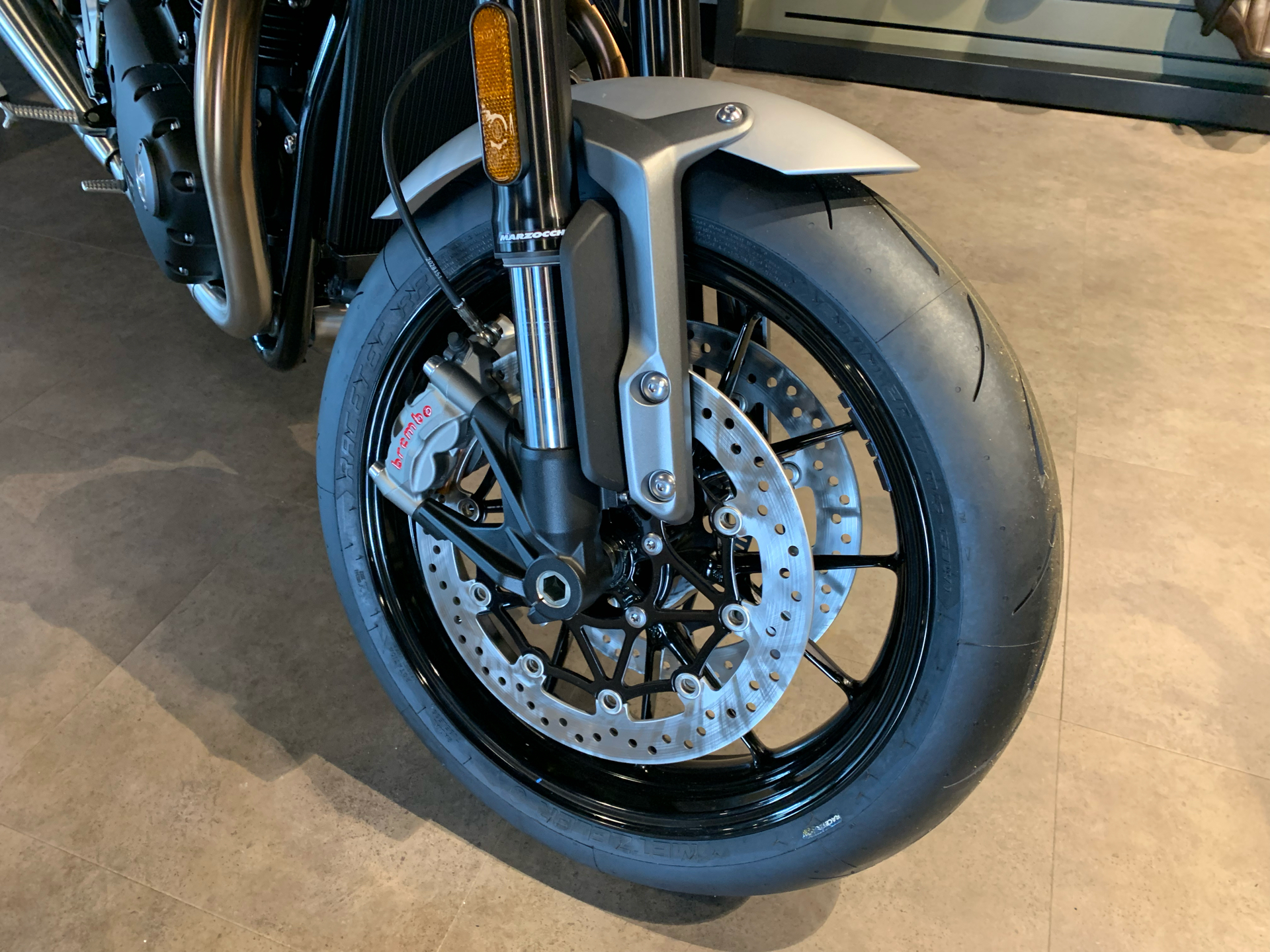 2022 Triumph Speed Twin in Shelby Township, Michigan - Photo 6