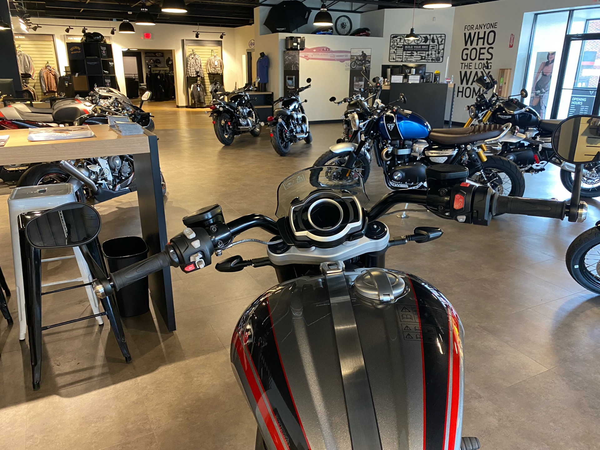 2022 Triumph Rocket 3 GT in Shelby Township, Michigan - Photo 7
