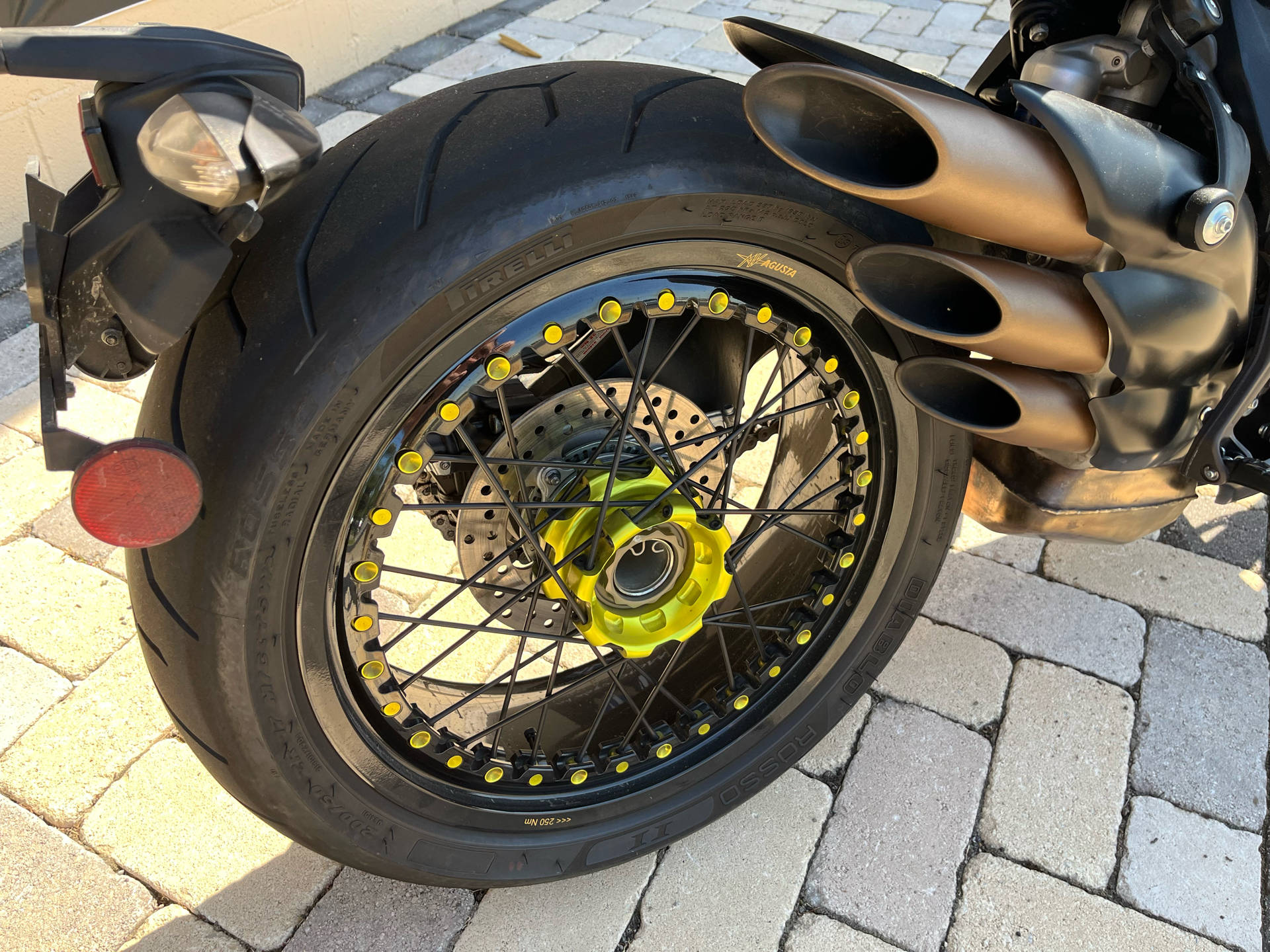 2019 MV Agusta Dragster 800 RR in Shelby Township, Michigan - Photo 7