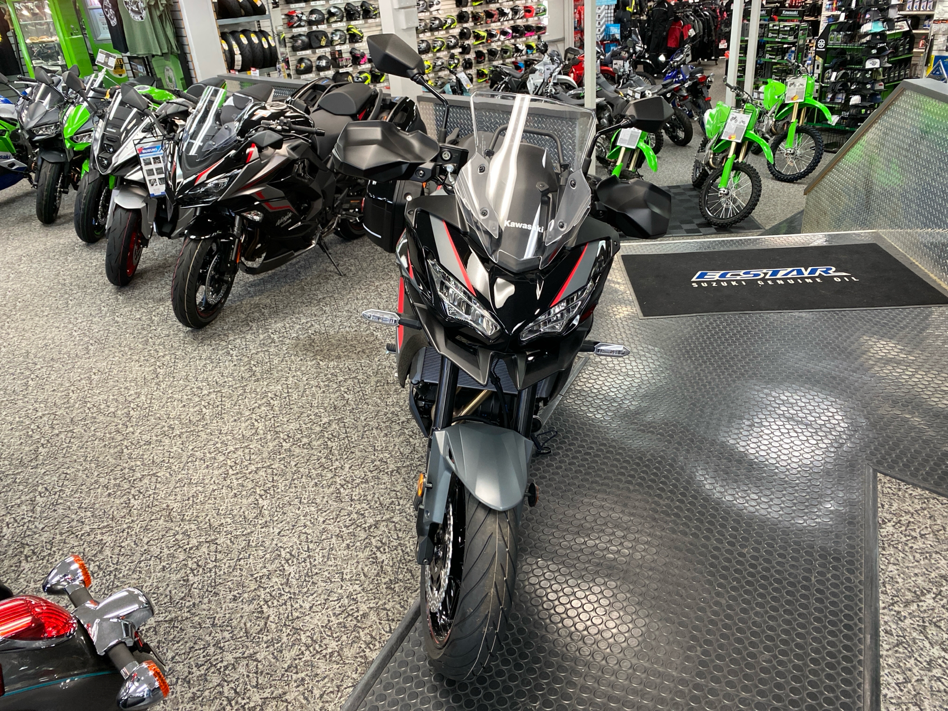 2024 Kawasaki Versys 650 LT ABS in Harrisburg, Pennsylvania - Photo 2