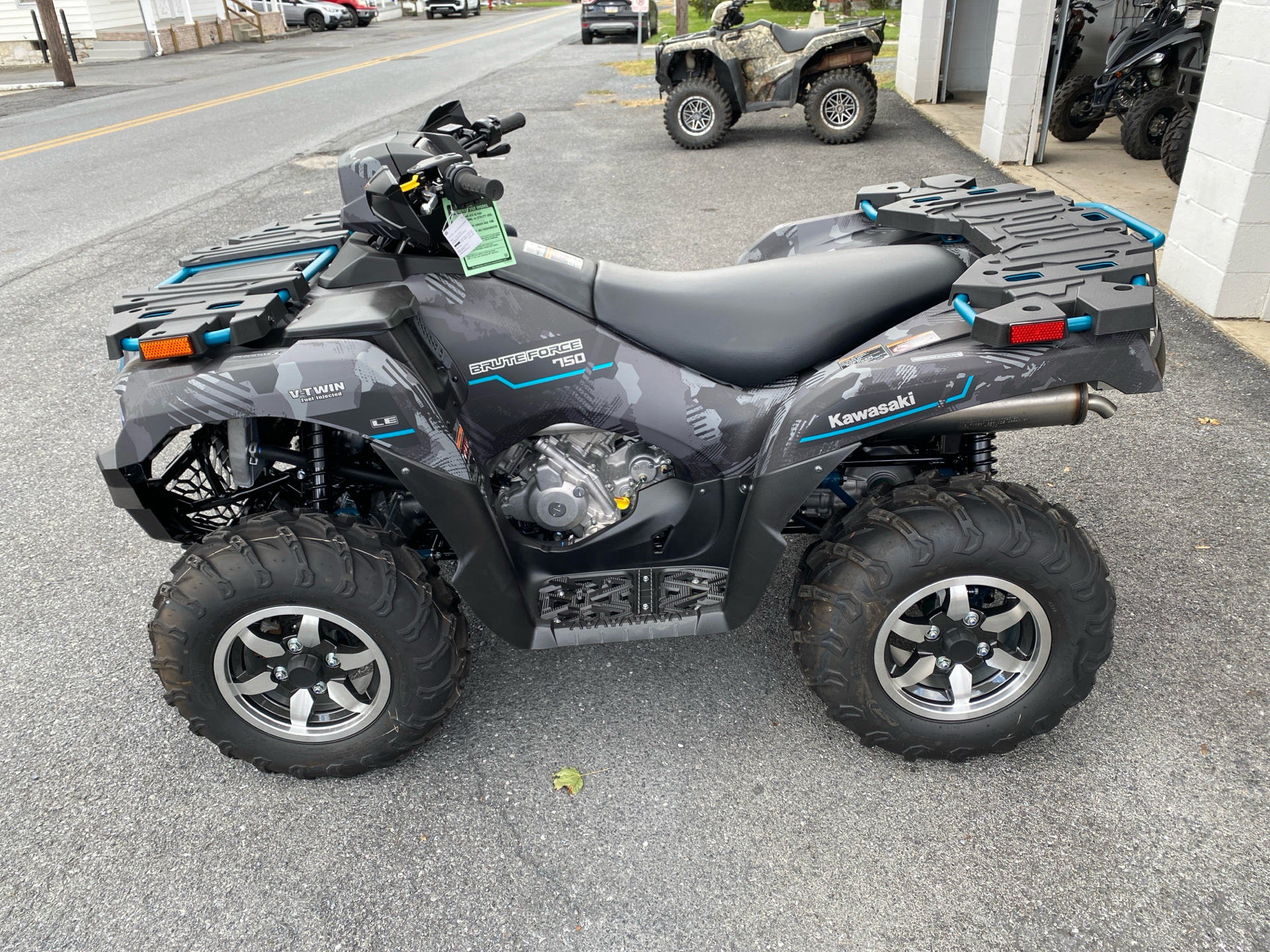 2024 Kawasaki Brute Force 750 LE EPS in Harrisburg, Pennsylvania - Photo 3