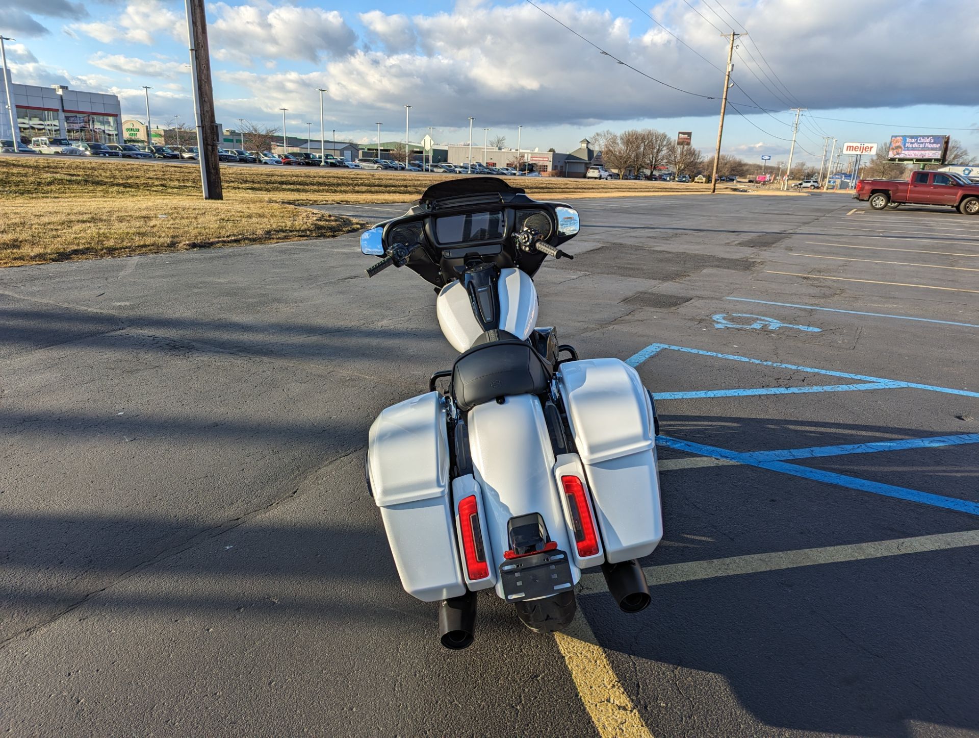 2024 Harley-Davidson Street Glide® in Muncie, Indiana - Photo 4