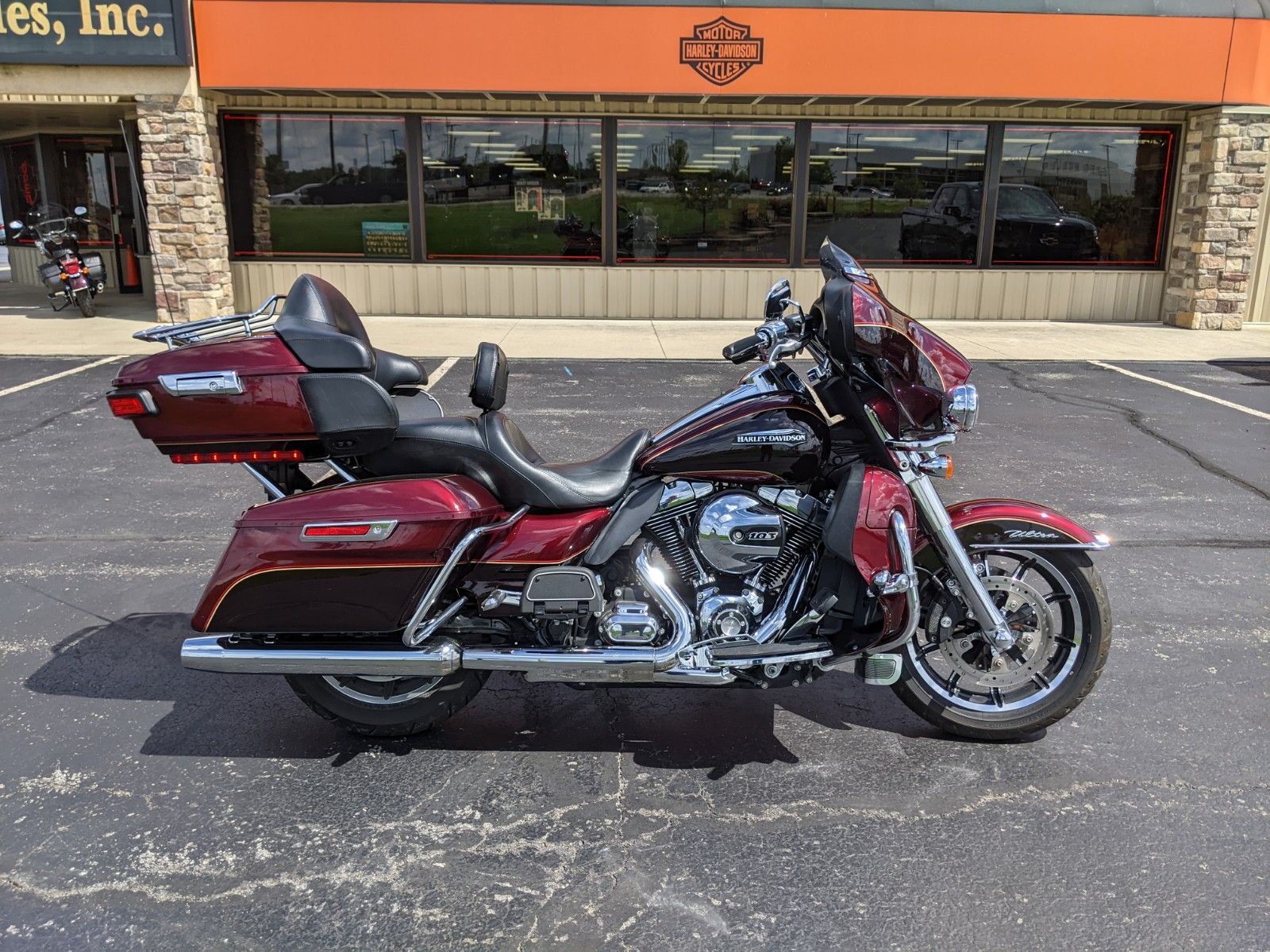 2014 Harley-Davidson Electra Glide® Ultra Classic® in Muncie, Indiana - Photo 1