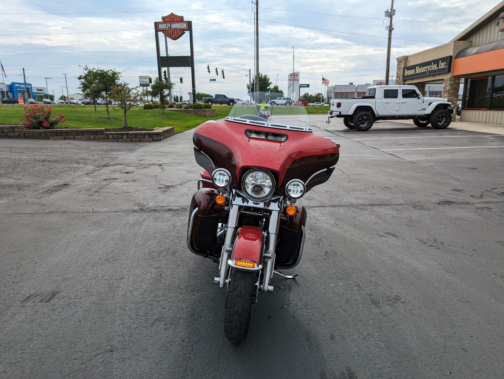 2018 Harley-Davidson Ultra Limited in Muncie, Indiana - Photo 2