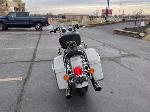 2016 Harley-Davidson Road King® in Muncie, Indiana - Photo 4