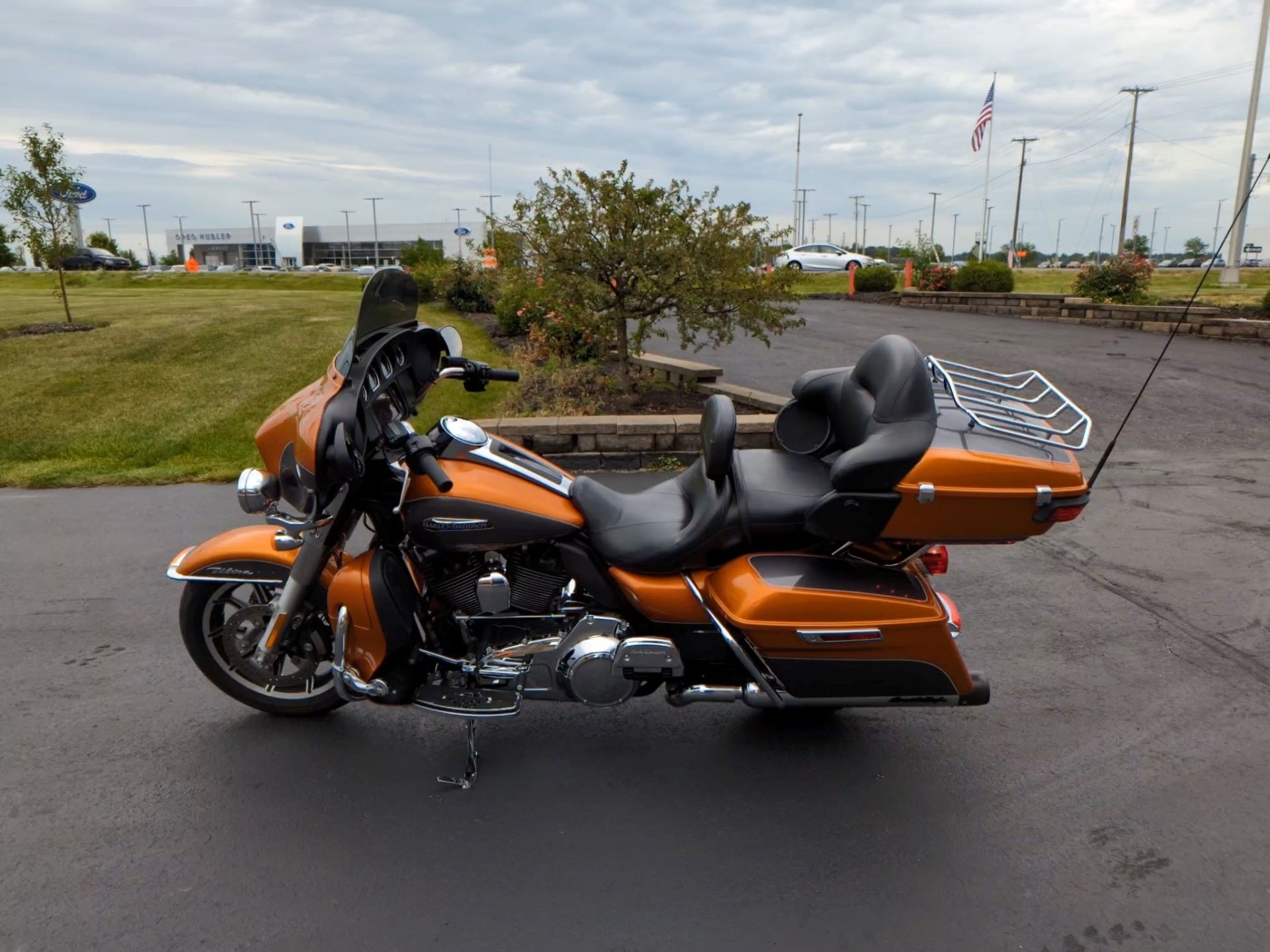 2016 Harley-Davidson Electra Glide® Ultra Classic® in Muncie, Indiana - Photo 3
