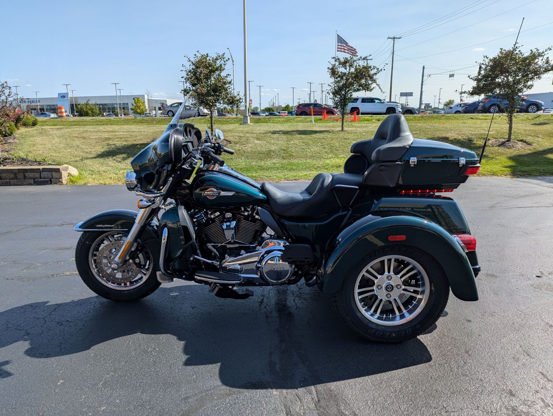 2024 Harley-Davidson Tri Glide® Ultra in Muncie, Indiana - Photo 2