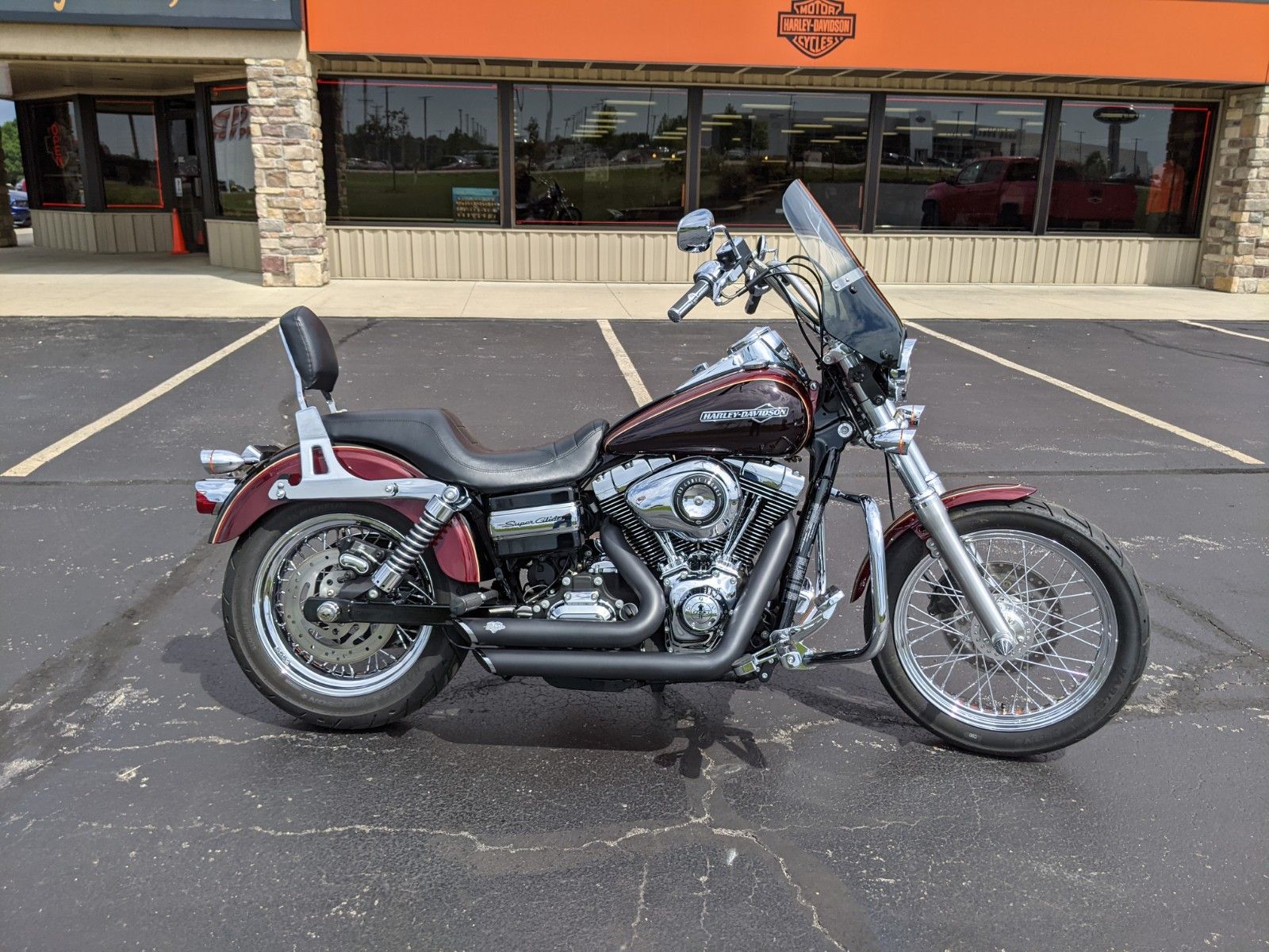 2014 Harley-Davidson Dyna® Super Glide® Custom in Muncie, Indiana - Photo 1