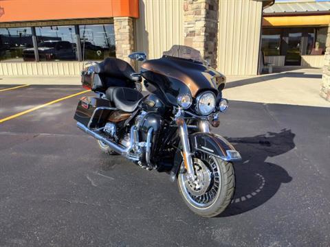 2013 Harley-Davidson Electra Glide® Ultra Limited 110th Anniversary Edition in Muncie, Indiana - Photo 2