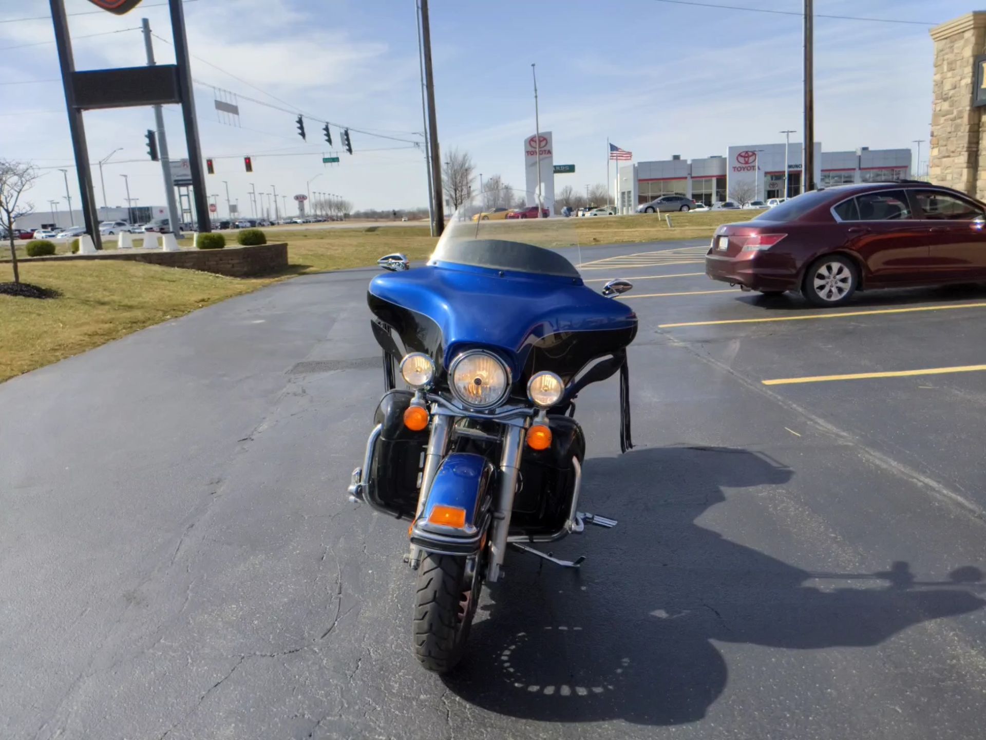 2010 Harley-Davidson Electra Glide® Ultra Limited in Muncie, Indiana - Photo 2