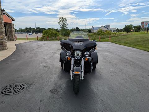 2018 Harley-Davidson Tri Glide® Ultra in Muncie, Indiana - Photo 2