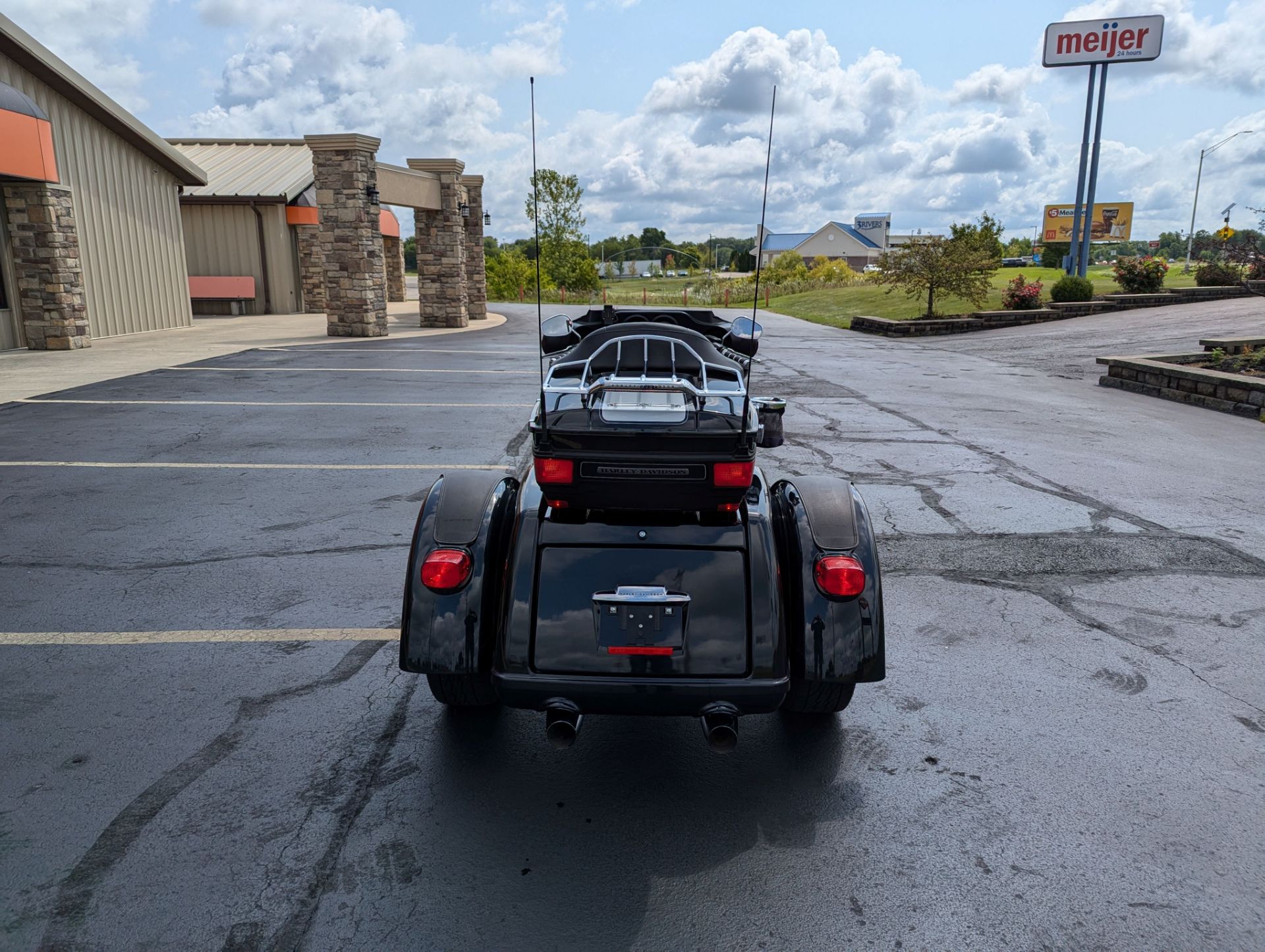 2013 Harley-Davidson Tri Glide® Ultra Classic® in Muncie, Indiana - Photo 4