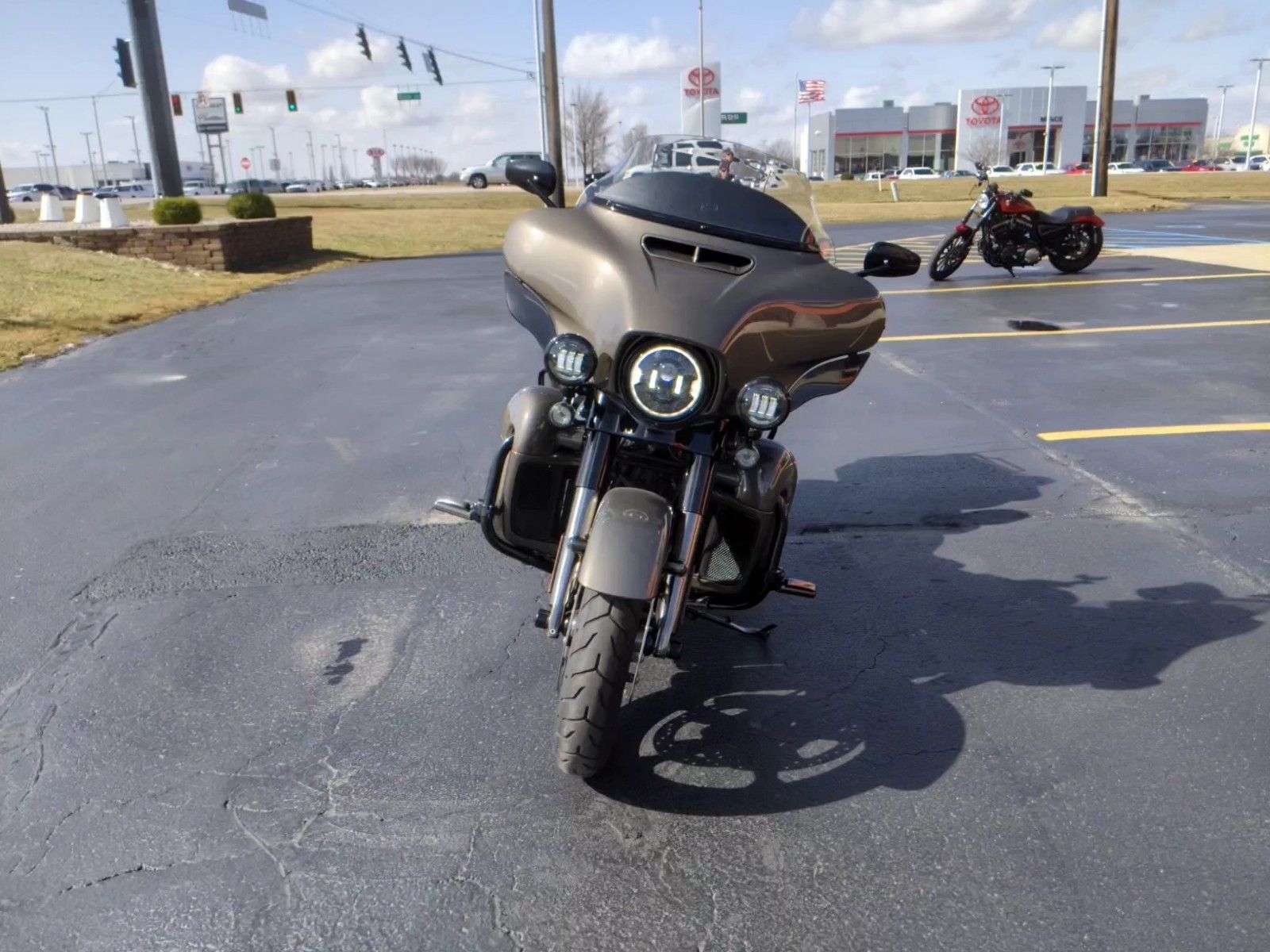 2021 Harley-Davidson CVO™ Limited in Muncie, Indiana - Photo 2