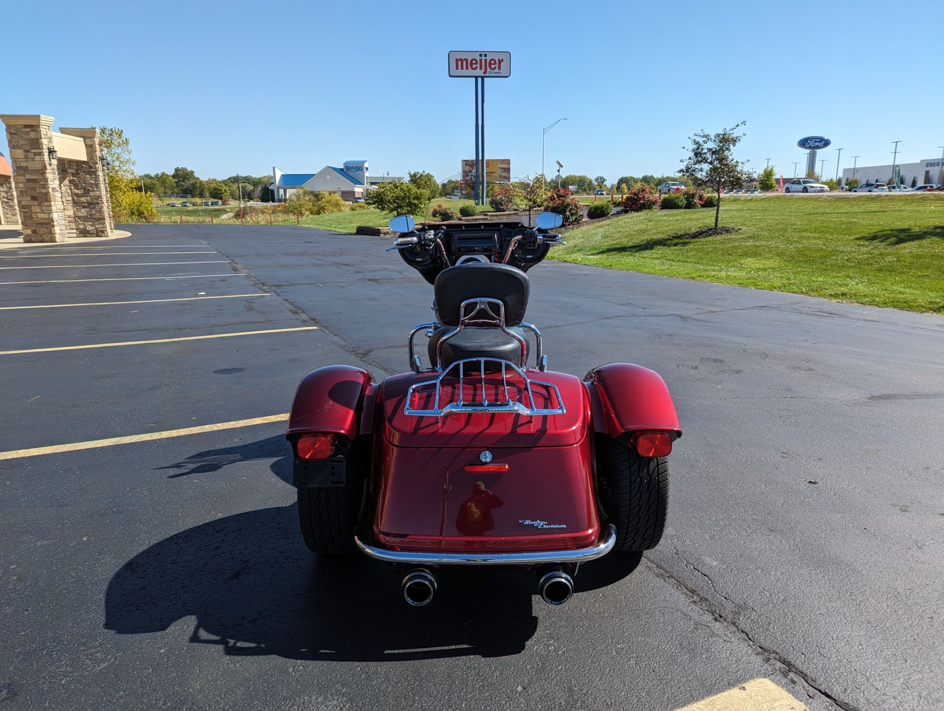 2016 Harley-Davidson Freewheeler™ in Muncie, Indiana - Photo 4