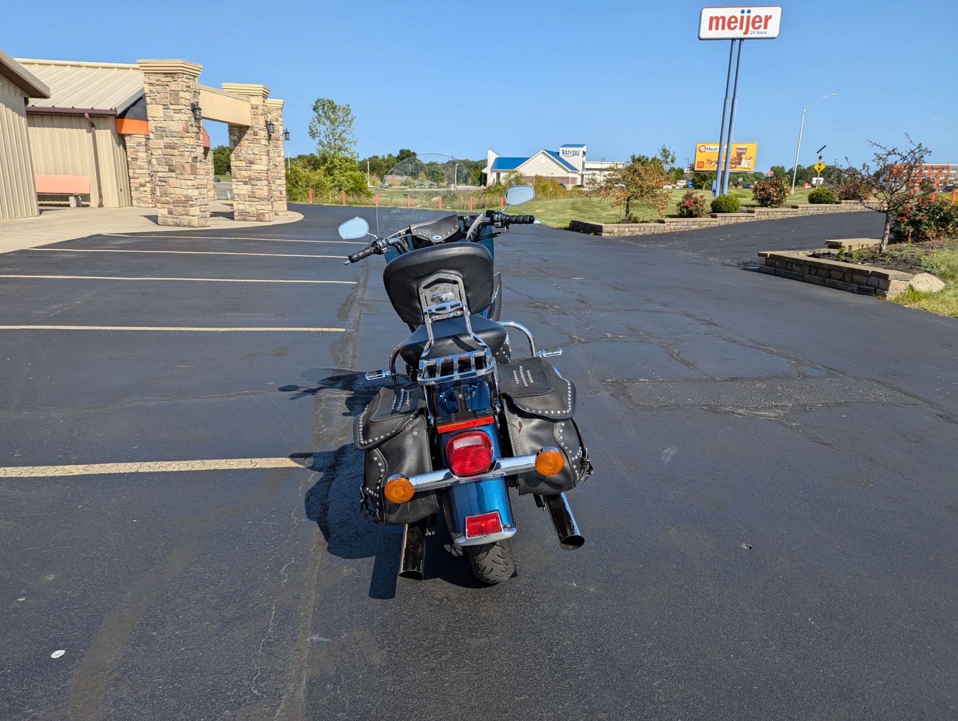 2002 Harley-Davidson FLSTC/FLSTCI Heritage Softail® Classic in Muncie, Indiana - Photo 4