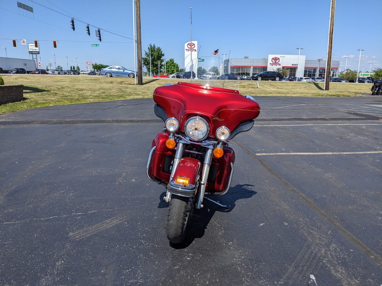 2013 Harley-Davidson Ultra Classic® Electra Glide® in Muncie, Indiana - Photo 2