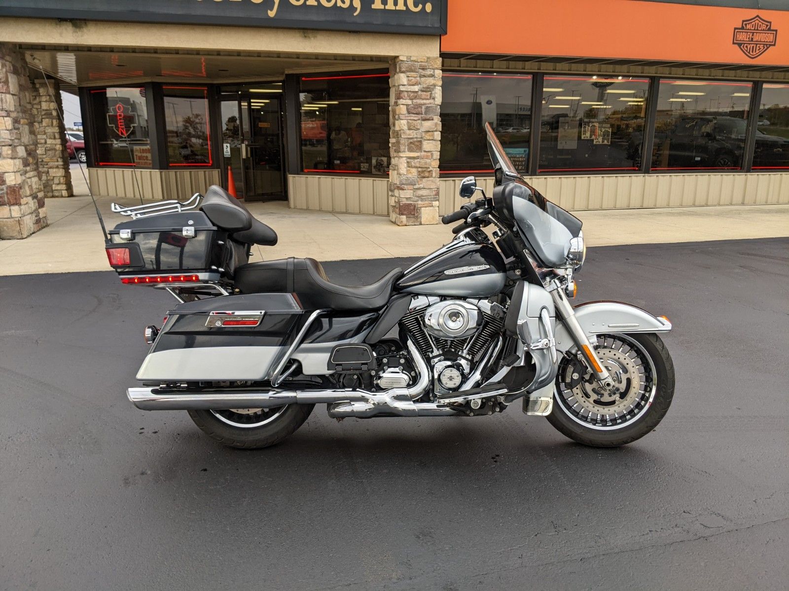 2013 Harley-Davidson Electra Glide® Ultra Limited in Muncie, Indiana - Photo 1
