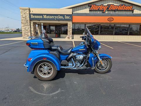 2017 Harley-Davidson Tri Glide® Ultra in Muncie, Indiana - Photo 1