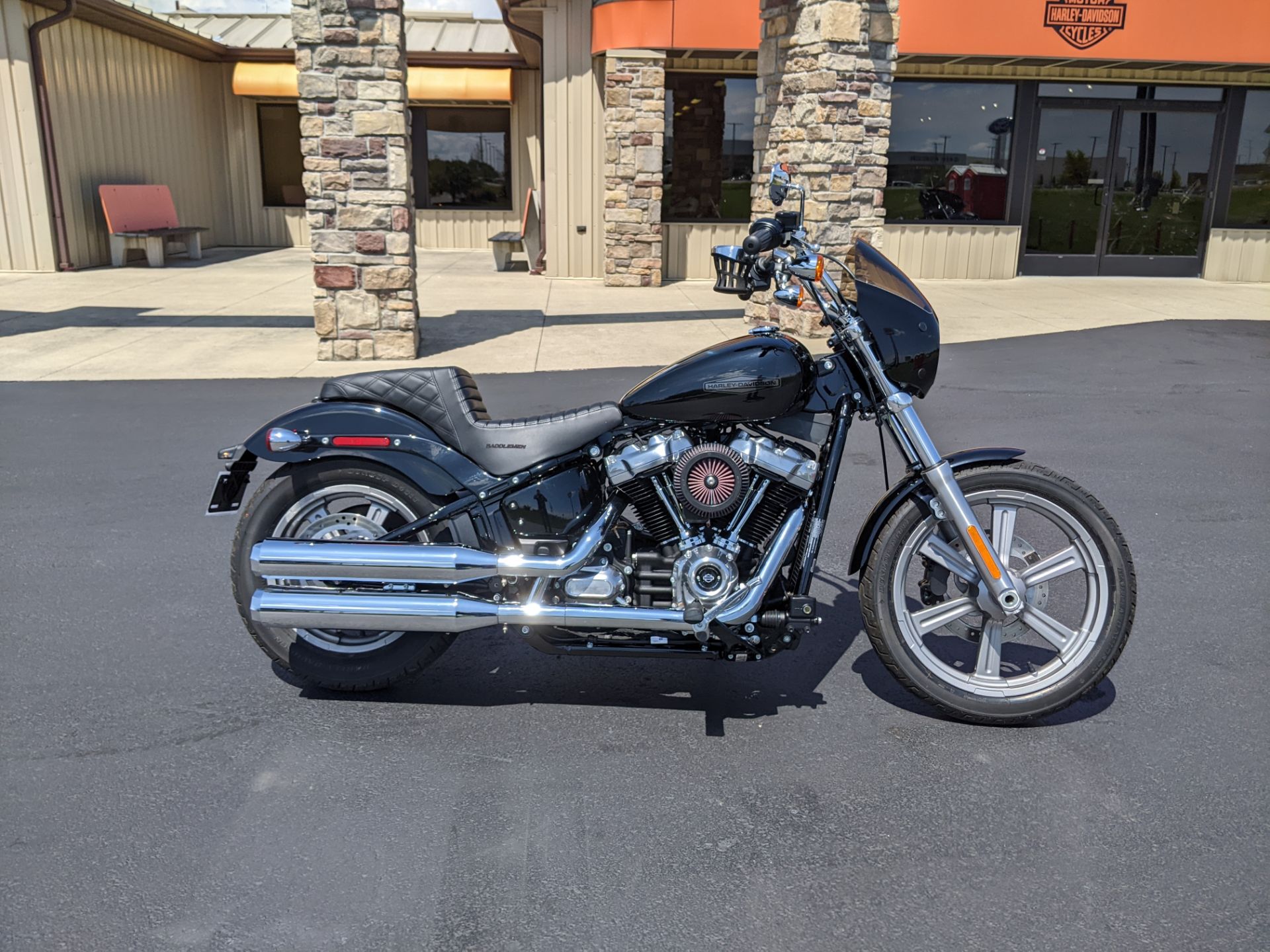 2022 Harley-Davidson Softail® Standard in Muncie, Indiana - Photo 1