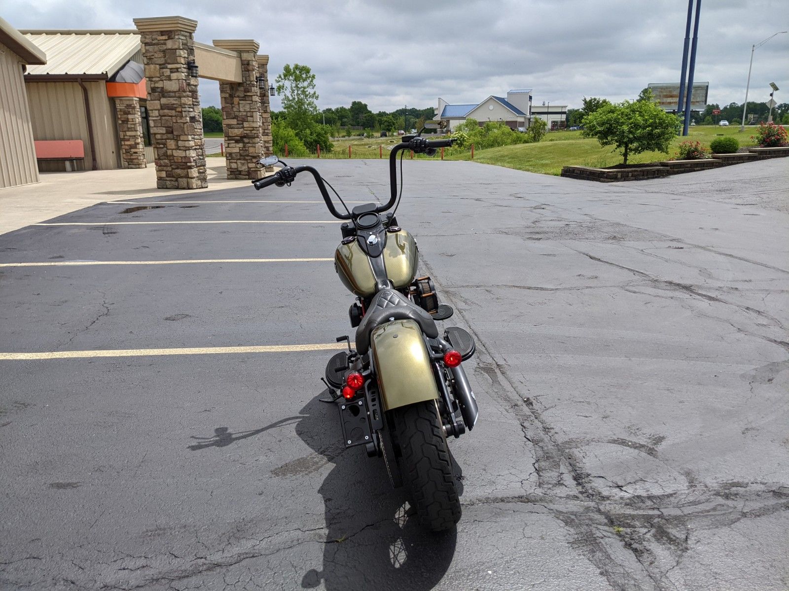 2016 Harley-Davidson Softail Slim® in Muncie, Indiana - Photo 4