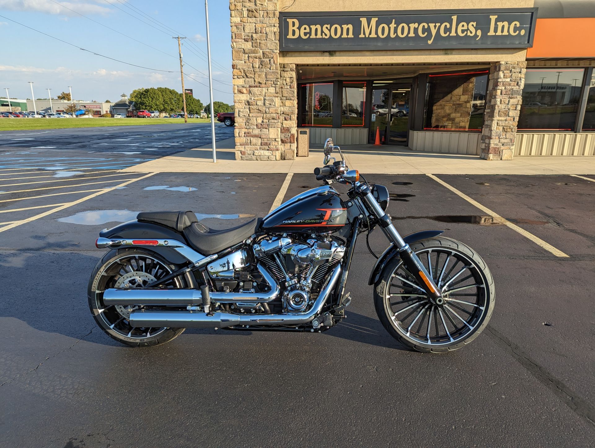 2024 Harley-Davidson Breakout® in Muncie, Indiana - Photo 1