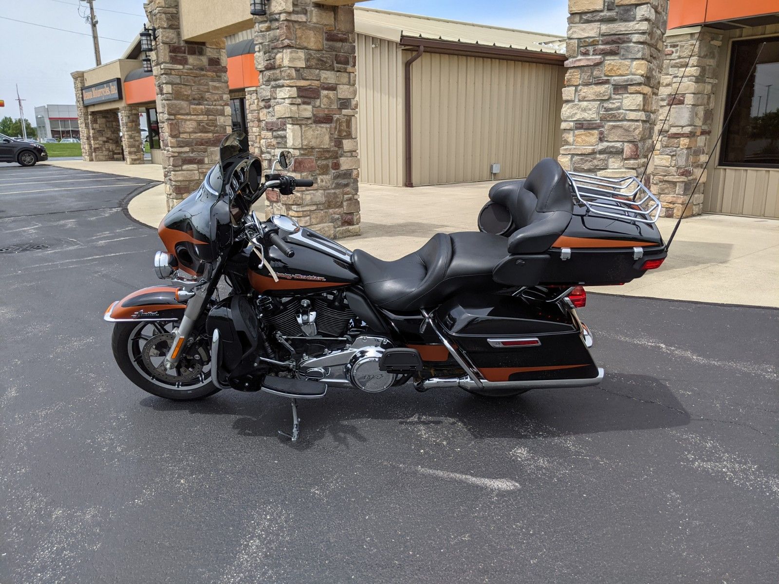 2019 Harley-Davidson Ultra Limited in Muncie, Indiana - Photo 2