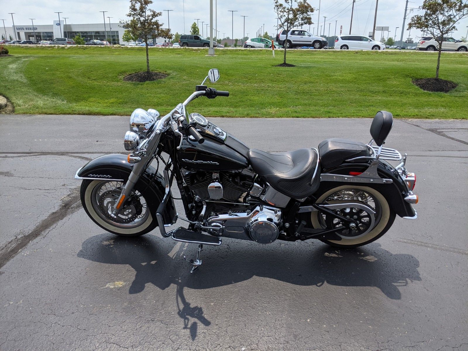 2017 Harley-Davidson Softail® Deluxe in Muncie, Indiana - Photo 2