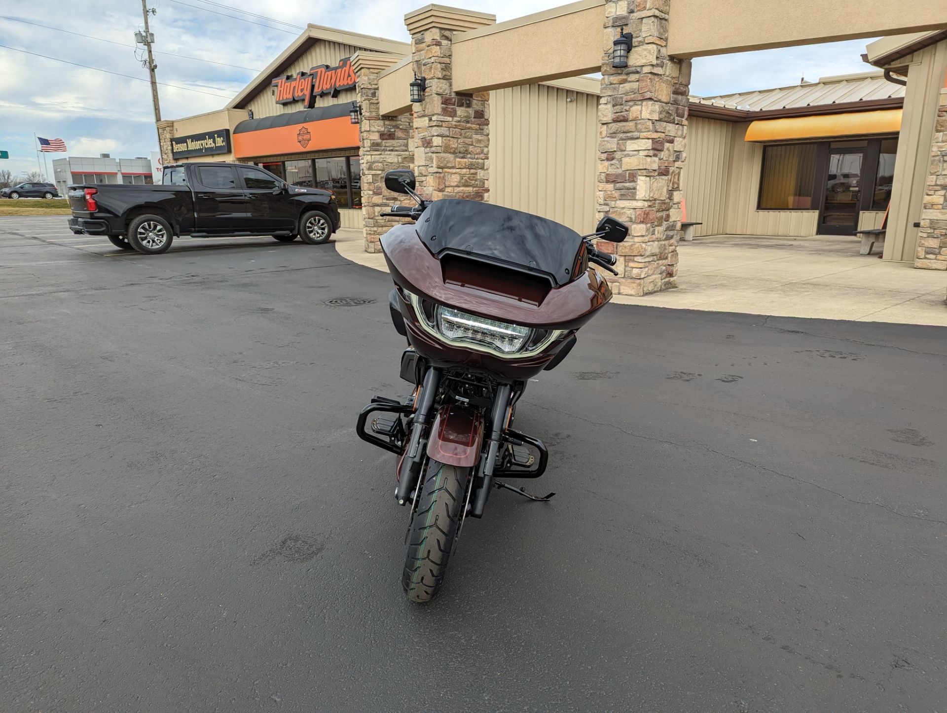 2024 Harley-Davidson CVO™ Road Glide® in Muncie, Indiana - Photo 2