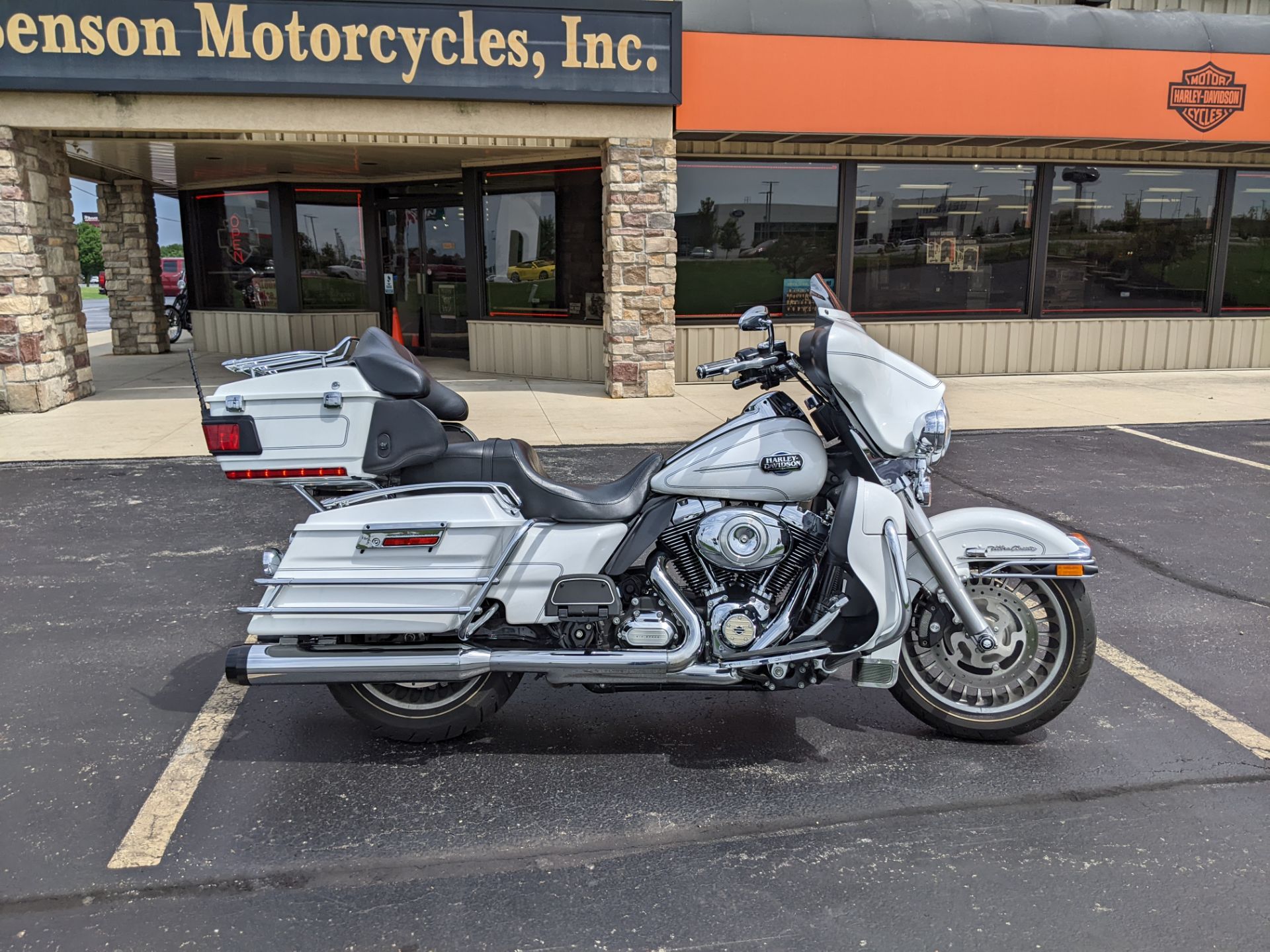 2013 Harley-Davidson Ultra Classic® Electra Glide® in Muncie, Indiana - Photo 1