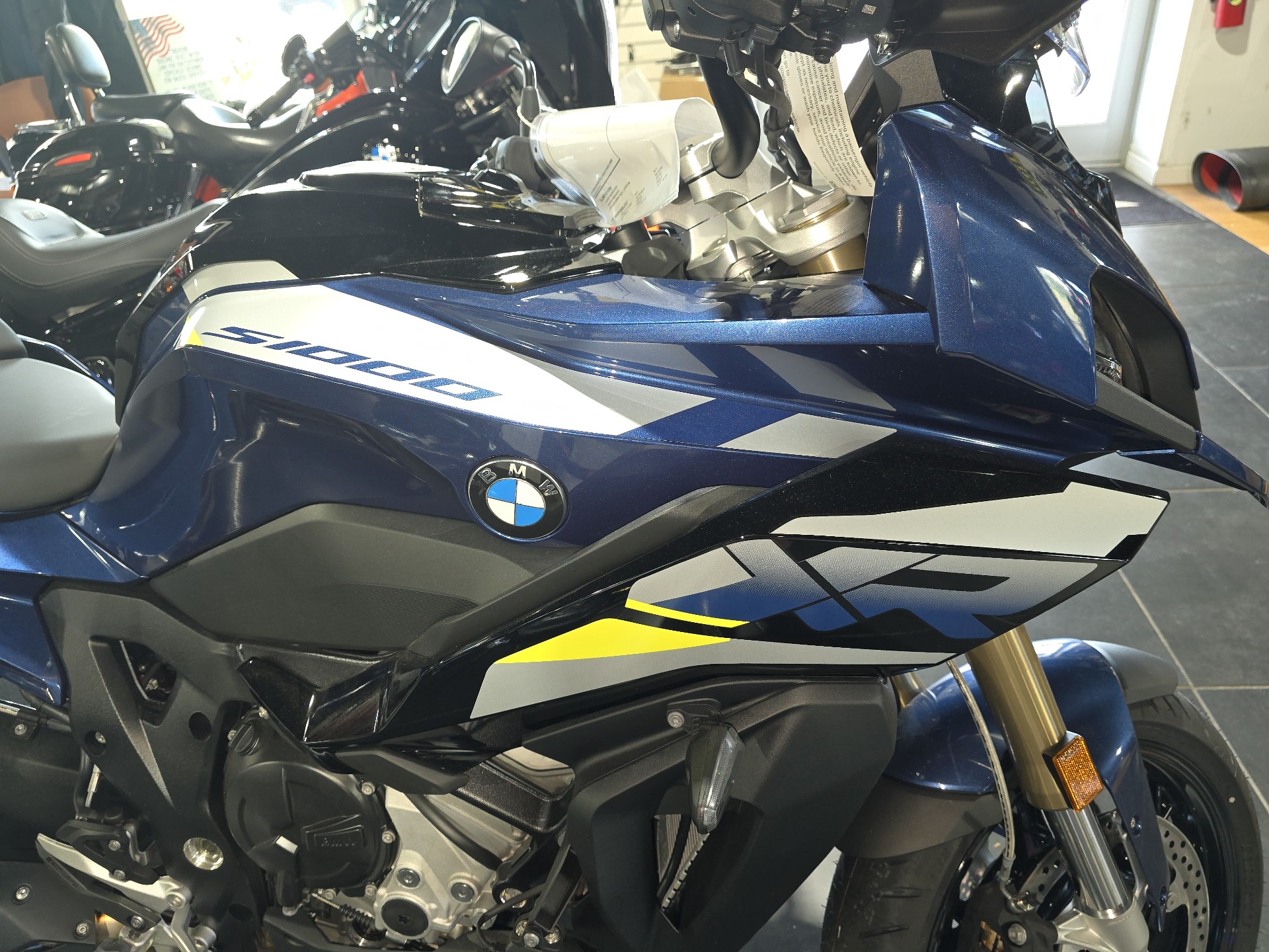 2024 BMW S 1000 XR in Sarasota, Florida - Photo 5