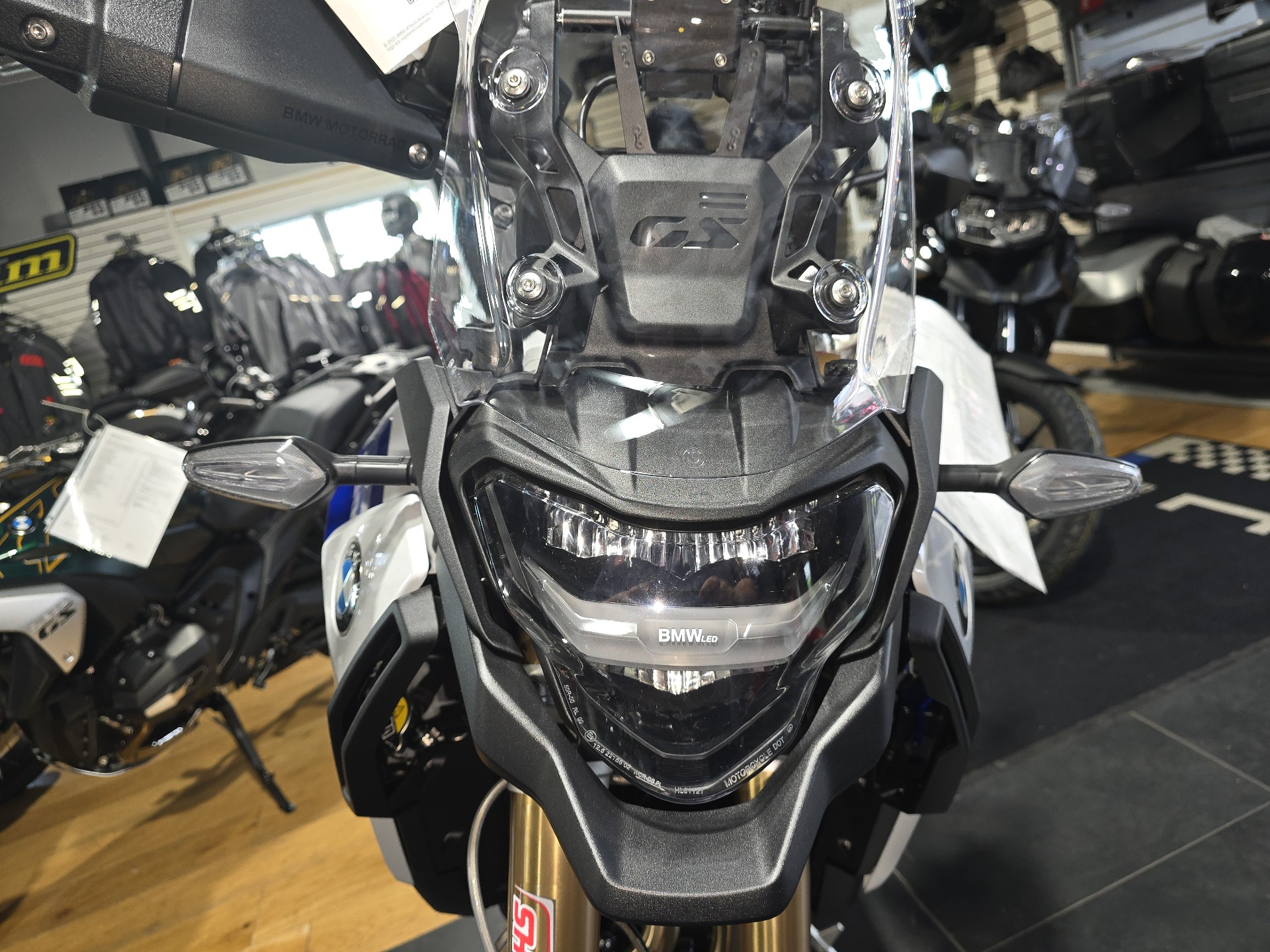 2024 BMW F 900 GS in Sarasota, Florida - Photo 9